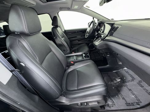 Used 2023 Honda Odyssey Touring image 28