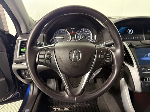 Used 2017 Acura TLX V6 SH-AWD w/ Technology Pkg image 16