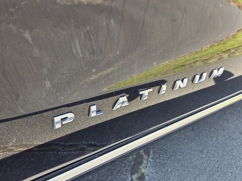 Used 2024 Ford Expedition Max Platinum image 21