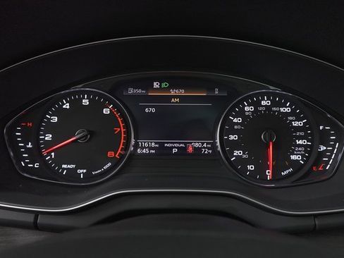 Used 2024 Audi Q5 2.0T Premium w/ Convenience Package image 15