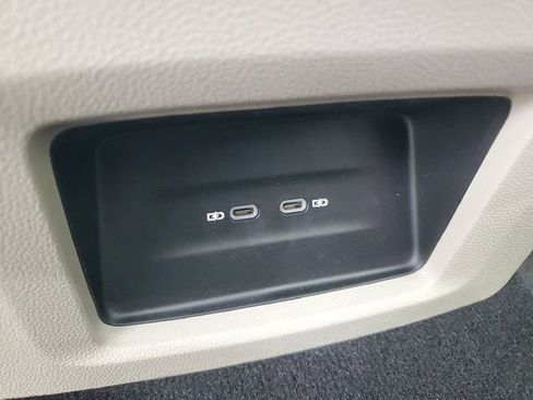 New 2026 Volkswagen Atlas SE FWD image 12