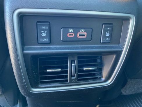 Used 2022 Nissan Murano Platinum AWD/4WD image 26