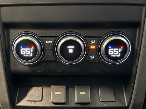 Used 2023 Land Rover Defender 110 X-Dynamic SE AWD/4WD image 50