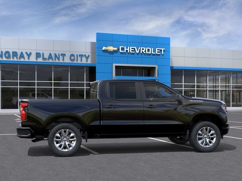 New 2026 Chevrolet Silverado 1500 Custom RWD image 5