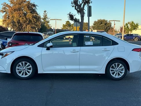 New 2026 Toyota Corolla LE image 6