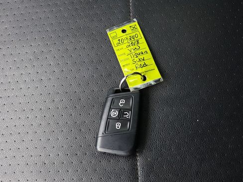 Used 2018 Volkswagen Tiguan SEL w/ 3rd Row Seat Package AWD/4WD image 65