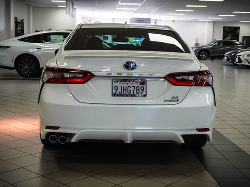 Used 2024 Toyota Camry SE w/ Audio Upgrade Package FWD image 7