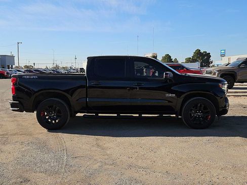 Used 2025 Chevrolet Silverado 1500 RST w/ Redline Edition AWD/4WD image 9