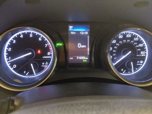 Used 2020 Toyota Camry LE w/ Convenience Package image 23