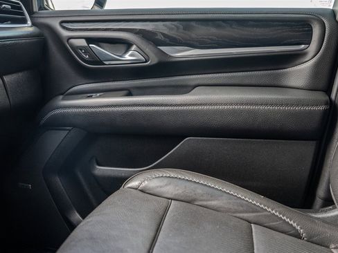 Used 2022 GMC Yukon XL Denali image 23