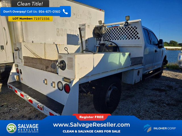 Used 2017 Ford F350 XL AWD/4WD image 4