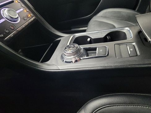 Used 2020 Ford Fusion Titanium image 26