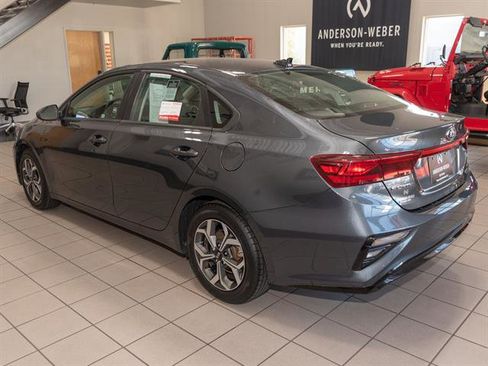 Used 2020 Kia Forte LXS image 16