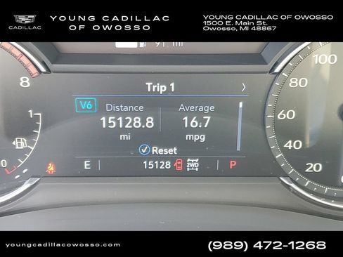 Used 2024 Cadillac XT6 Premium Luxury w/ LPO, Floor Liner Package AWD/4WD image 13