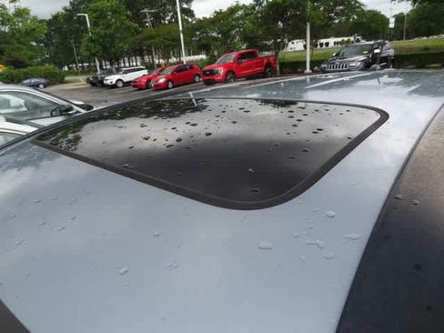 Used 2010 Honda CR-V EX image 11