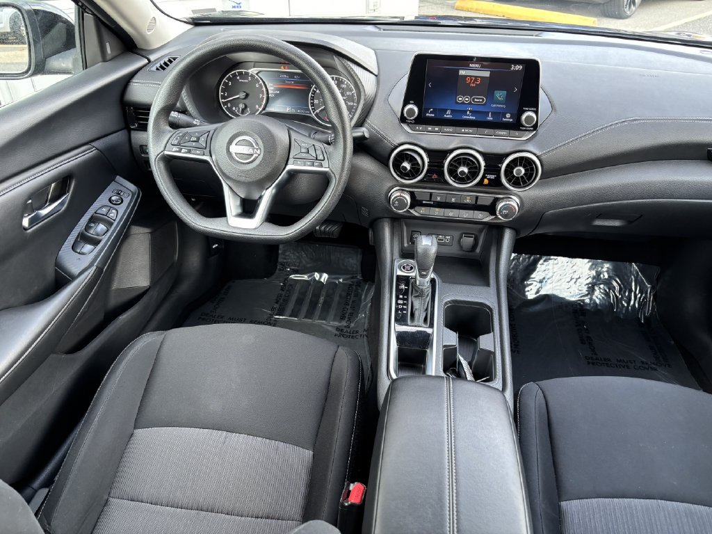 Used 2024 Nissan Sentra SV FWD image 20