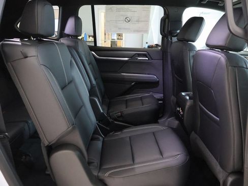 New 2026 GMC Acadia Elevation w/ Black Edition AWD/4WD image 33