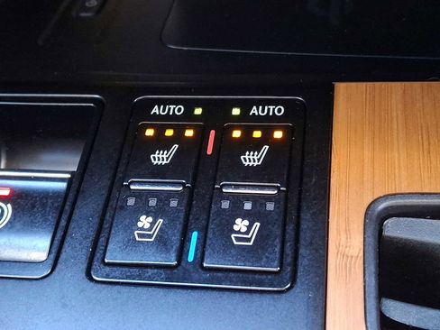 Certified 2021 Lexus RX 350 AWD w/ Premium Package image 18