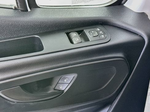 Used 2022 Mercedes-Benz Sprinter 1500 image 23