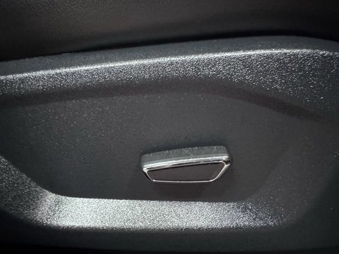 Used 2016 Ford Edge SEL w/ Equipment Group 201A image 26