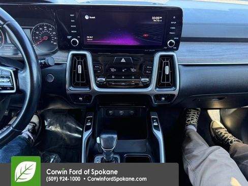 Used 2022 Kia Sorento S w/ Panoramic Sunroof Package AWD/4WD image 28