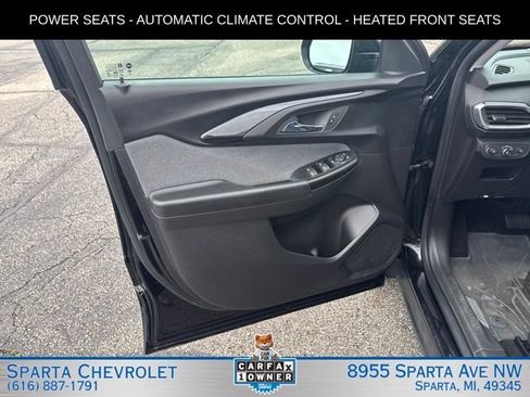 Used 2023 Chevrolet TrailBlazer LT AWD/4WD image 11