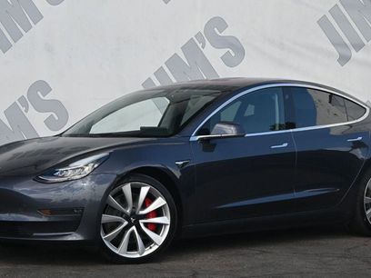 Used 2018 Tesla Model 3 Long Range