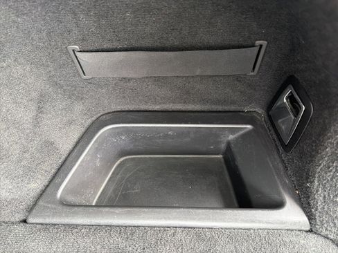 Used 2020 Volvo XC90 T5 Momentum w/ Protection Package Premier image 29