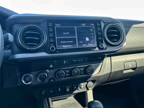 Used 2021 Toyota Tacoma TRD Off-Road image 30