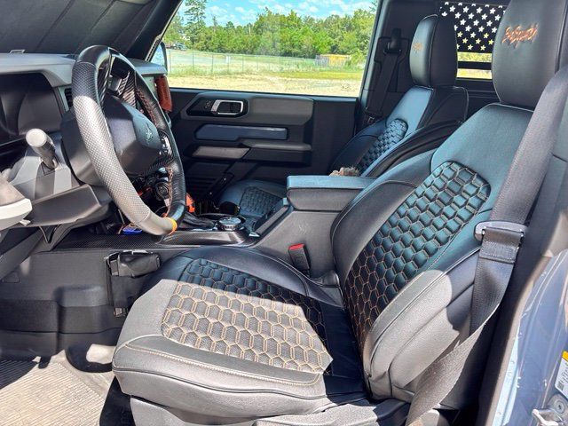 Used 2023 Ford Bronco Badlands AWD/4WD image 6