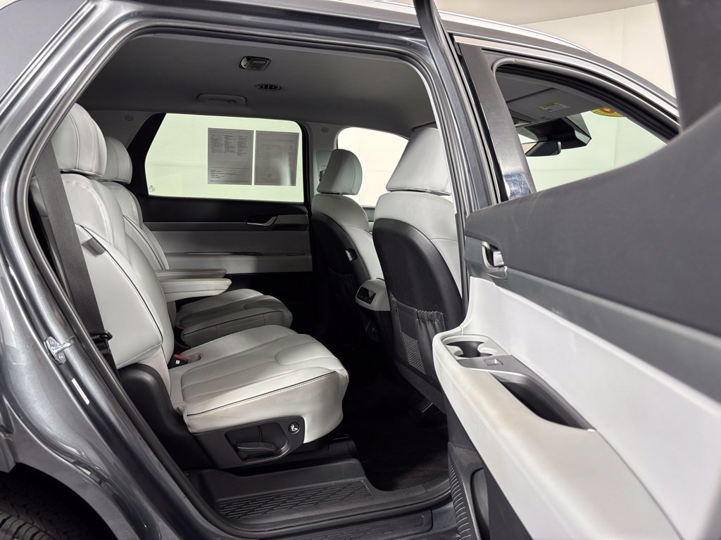 Used 2025 Hyundai Palisade SEL AWD/4WD image 6