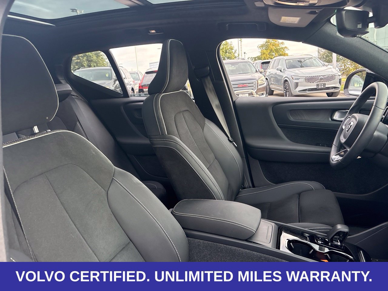Certified 2023 Volvo XC40 Recharge Ultimate w/ Protection Package Premier AWD/4WD image 18