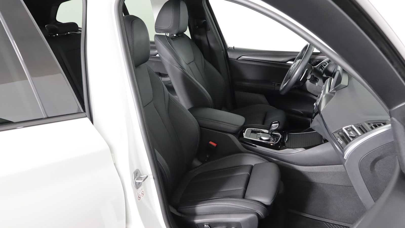Used 2024 BMW X3 xDrive30i w/ M Sport Package AWD/4WD image 10
