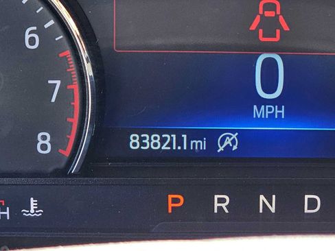 Used 2021 Ford Explorer XLT RWD image 26