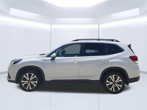 Used 2023 Subaru Forester Limited w/ Popular Package #3 AWD/4WD image 8
