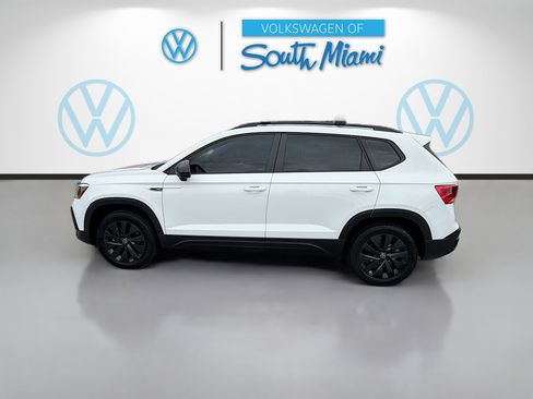 Certified 2022 Volkswagen Taos S FWD image 4