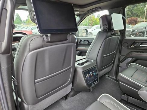 New 2026 GMC Yukon XL AT4 Ultimate AWD/4WD image 18