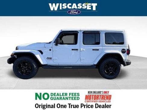 Used 2021 Jeep Wrangler Unlimited Sahara image 2