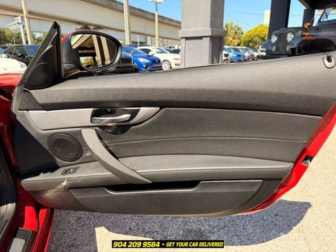 Used 2016 BMW Z4 sDrive35i RWD image 27