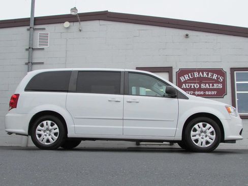 Used 2017 Dodge Grand Caravan SE w/ Power Window Group image 8