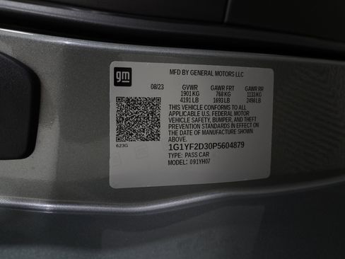 Used 2023 Chevrolet Corvette Z06 w/ Z07 Performance Package image 32