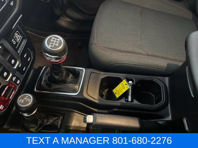 Used 2024 Jeep Wrangler Rubicon w/ Convenience Group AWD/4WD image 25