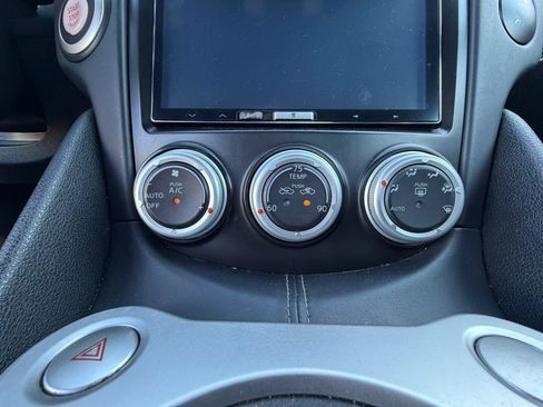 Used 2014 Nissan 370Z Touring w/ Sport Package RWD image 23