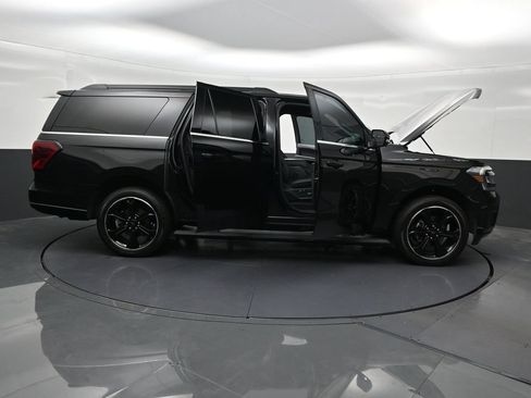 Used 2024 Ford Expedition Max Limited AWD/4WD image 34