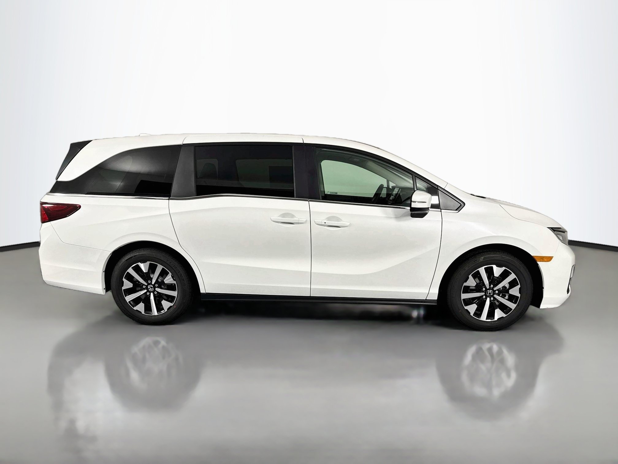 New 2027 Honda Odyssey EX-L image 4