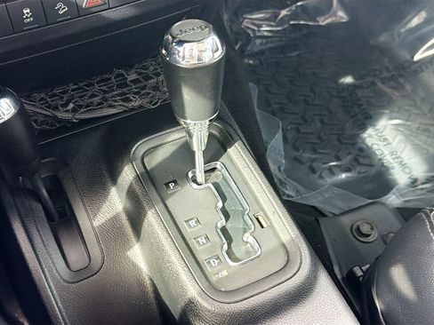 Used 2015 Jeep Wrangler Unlimited Sport w/ Quick Order Package 24S image 25