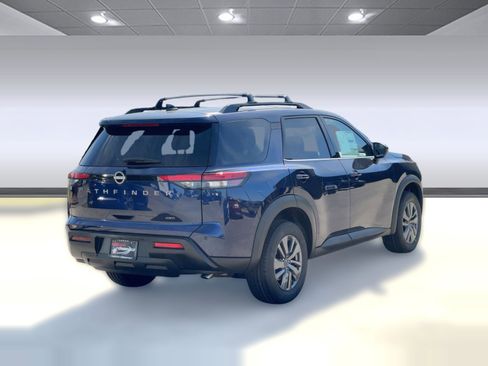 New 2026 Nissan Pathfinder SV image 9