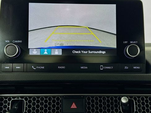 Used 2023 Honda Civic Sport image 18