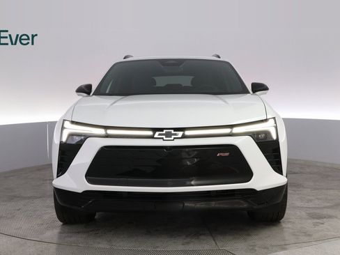 Used 2024 Chevrolet Blazer EV RS image 3