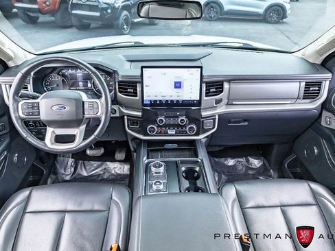 Used 2023 Ford Expedition XLT AWD/4WD image 42